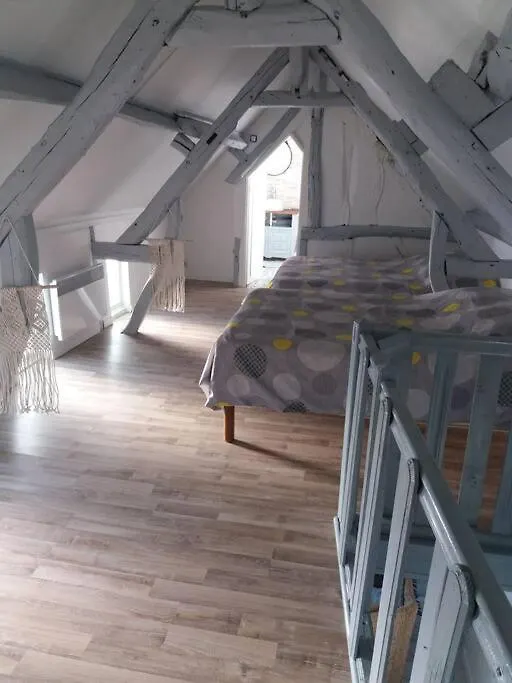 Maison Diana A 400 Metres A Pieds De L'Aeroport Tille 0*,  France